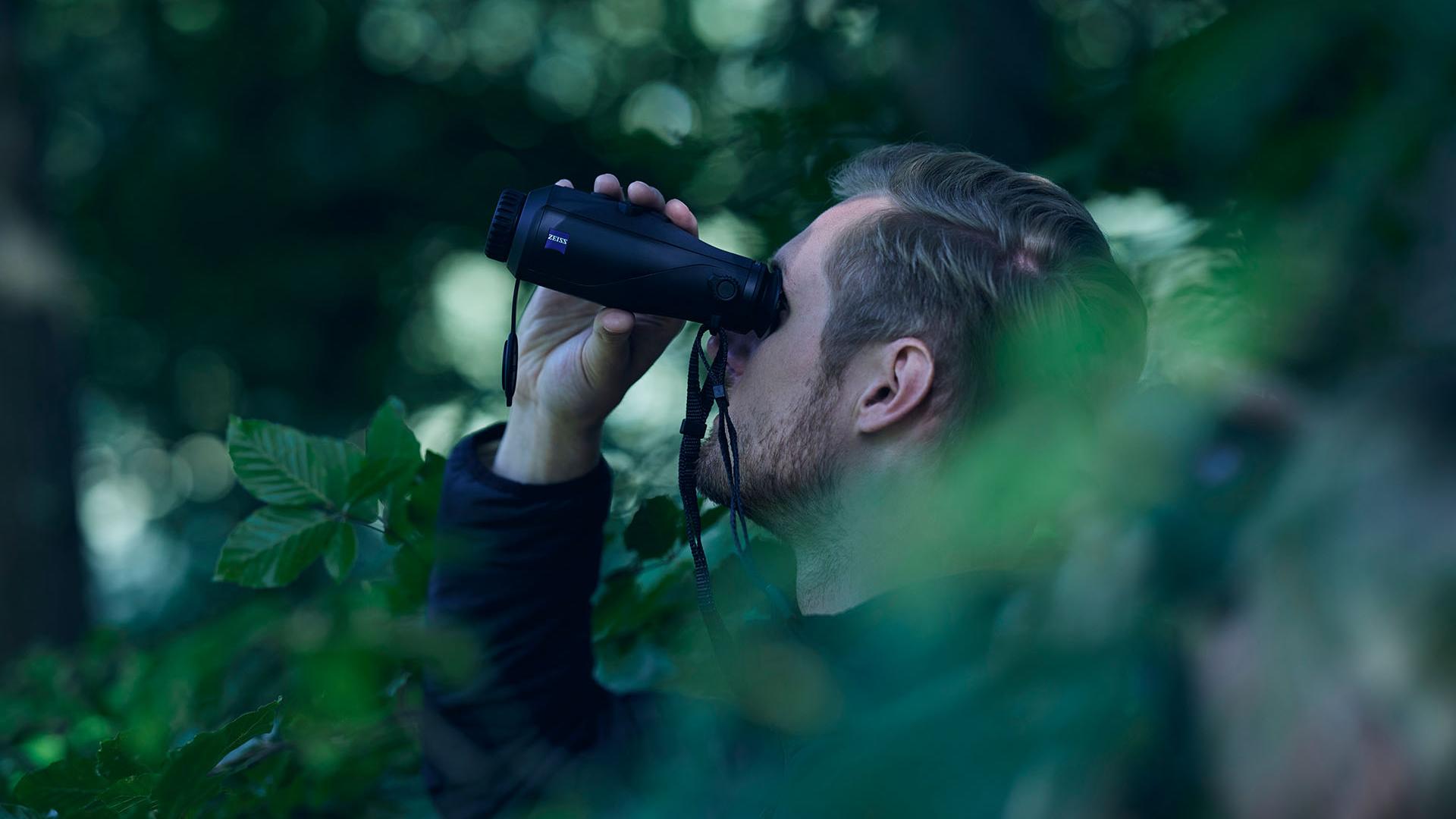 ZEISS thermal imaging cameras for a new bird watching experience 