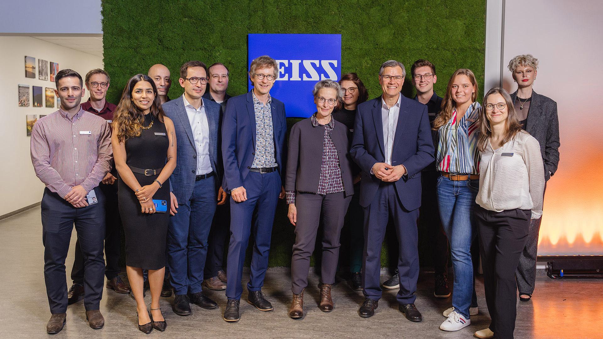 Team of the ZEISS Innovation Hub in Dresden