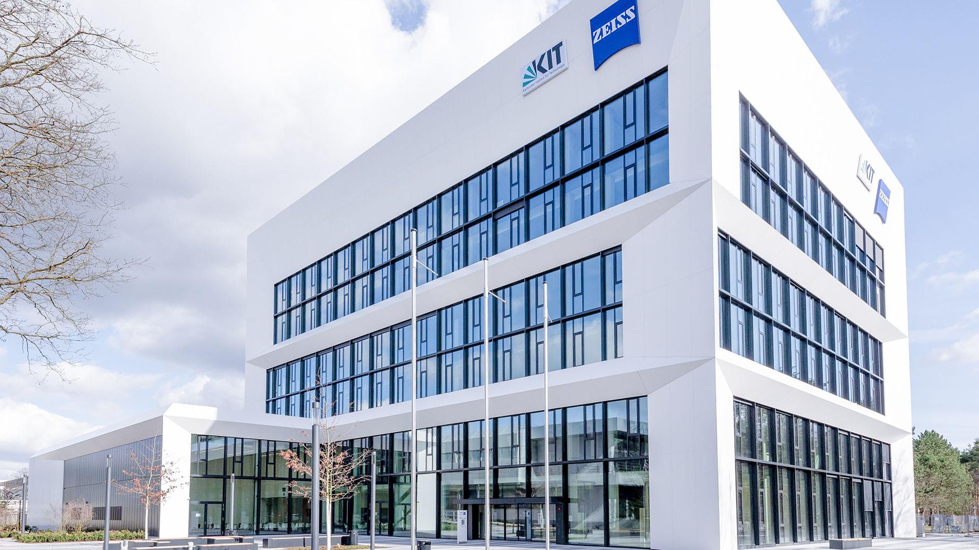 ZEISS Innovation Hub @ KIT building