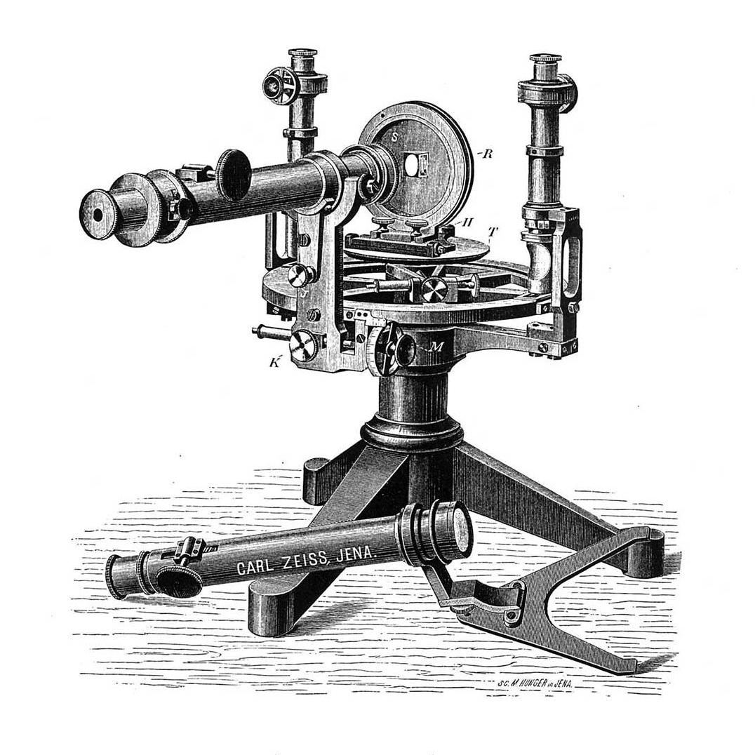 First spectrometer based on Abbe's calculations