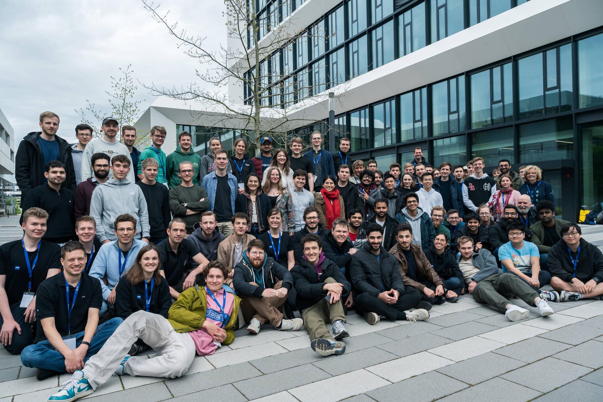 A group photo of the participants of the ZEISS Computer Vision Hackathon 2024.