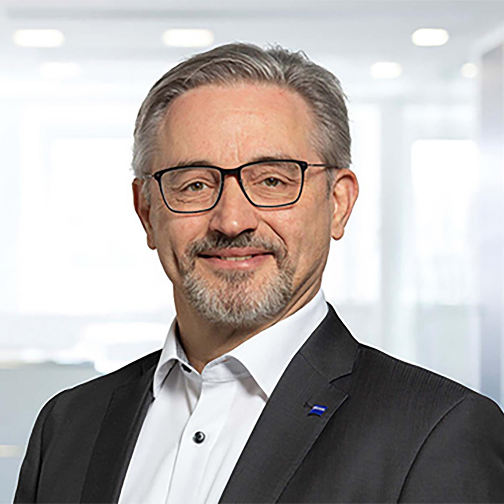 Portrait of Dr. Thomas Stammler