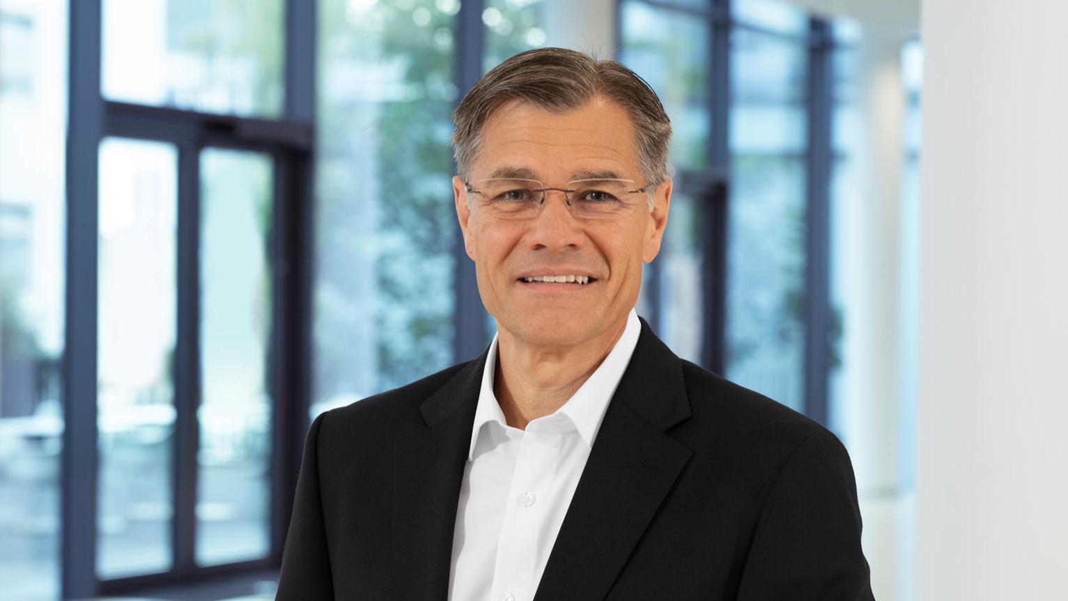 Dr. Karl Lamprecht, President & CEO of Carl Zeiss AG