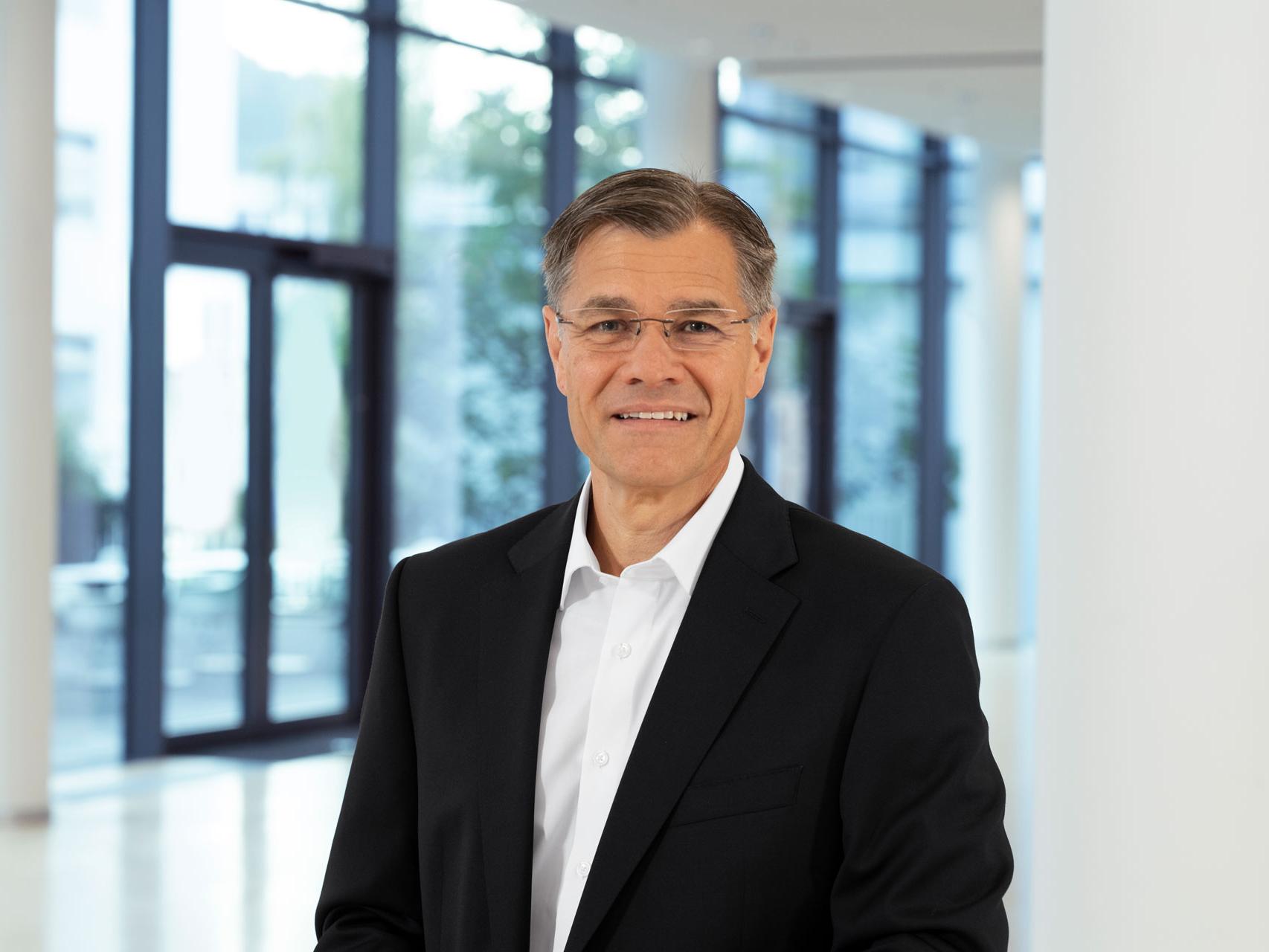 Dr. Karl Lamprecht President and CEO of the ZEISS Group