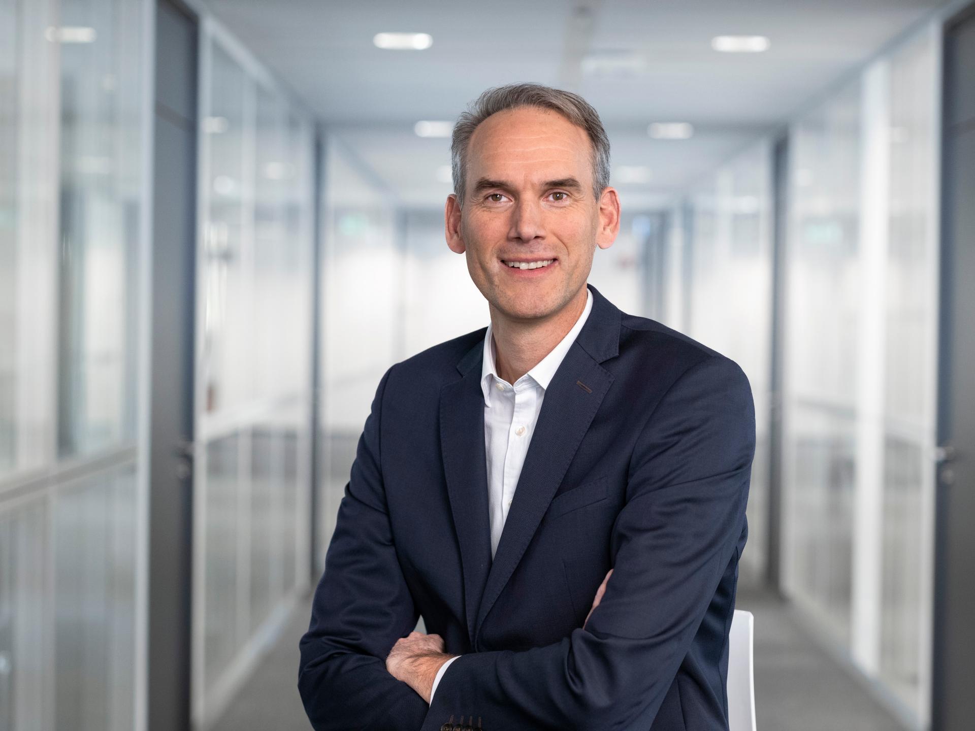 Dr. Markus Weber Member of the Executive Board of the ZEISS Group