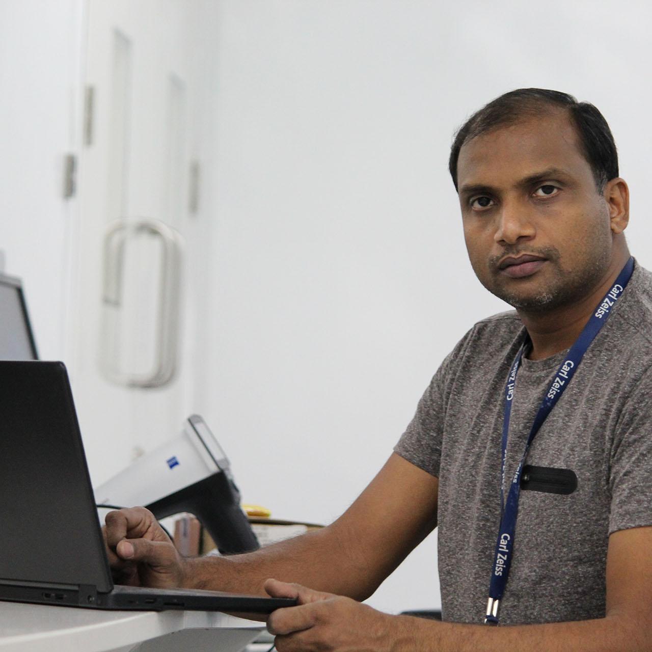 Pramod Gopalan works on his laptop in his office at ZEISS