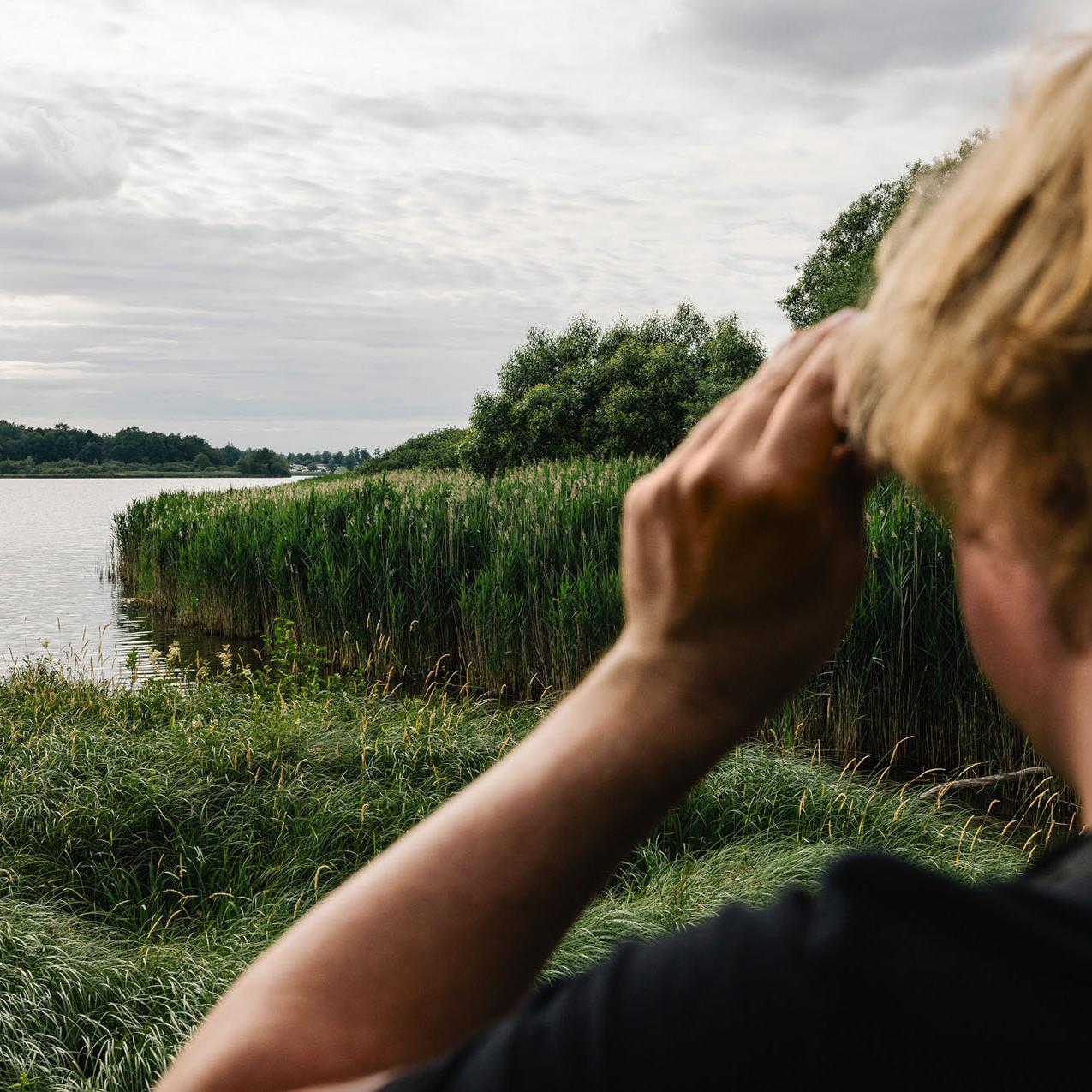 Dominik Eulberg is a DJ, biologist and bird-watcher