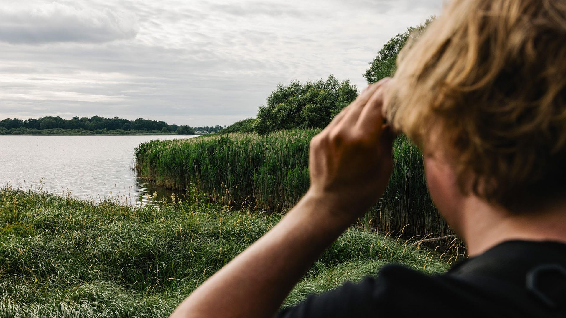 Dominik Eulberg is a DJ, biologist and bird-watcher