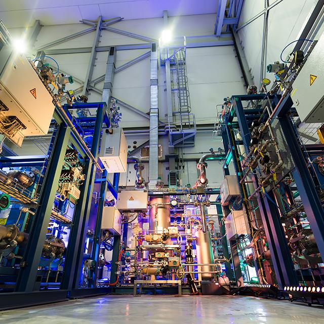 Large-scale electrolyzer at Forschungszentrum Jülich