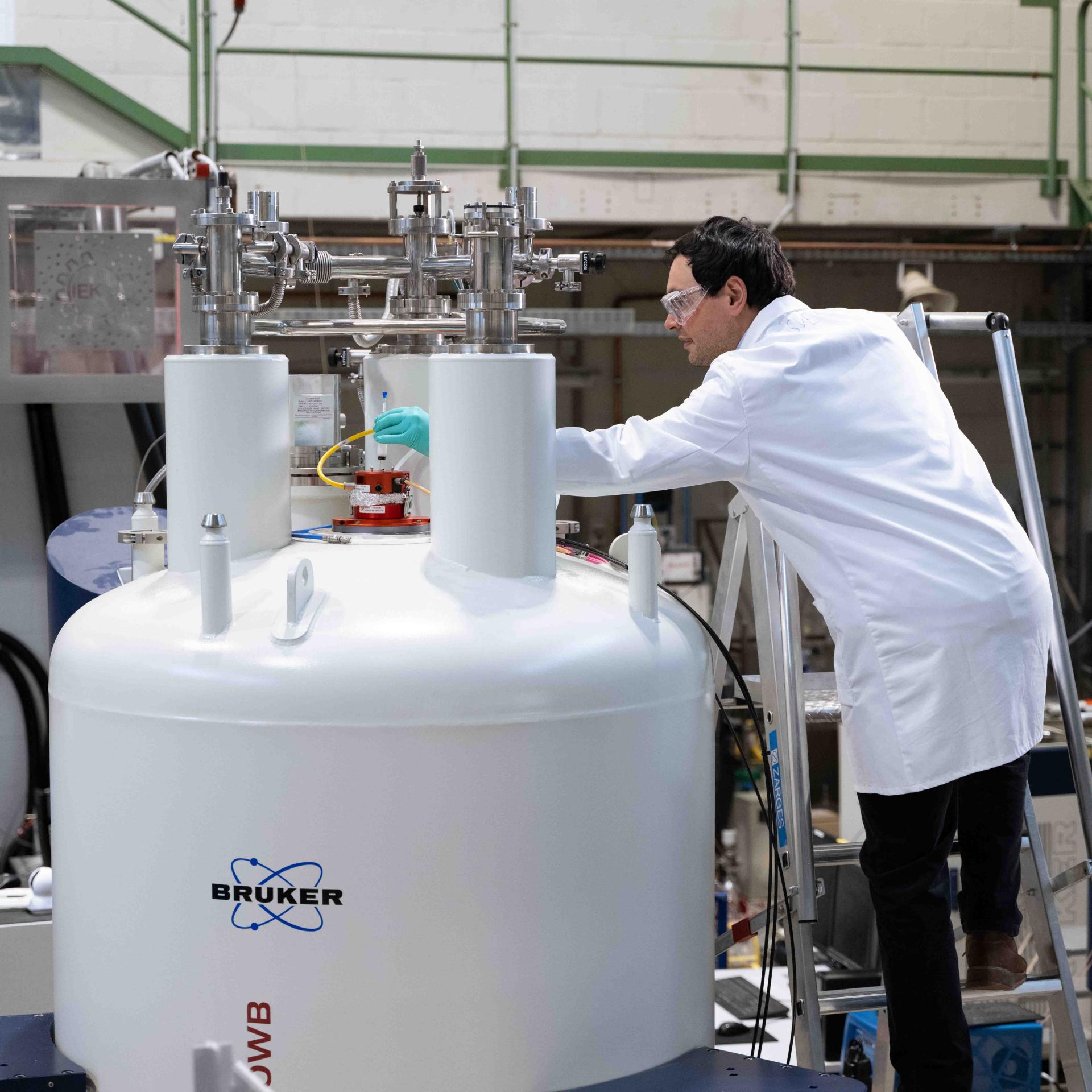 Using a sample in spectroscopy 