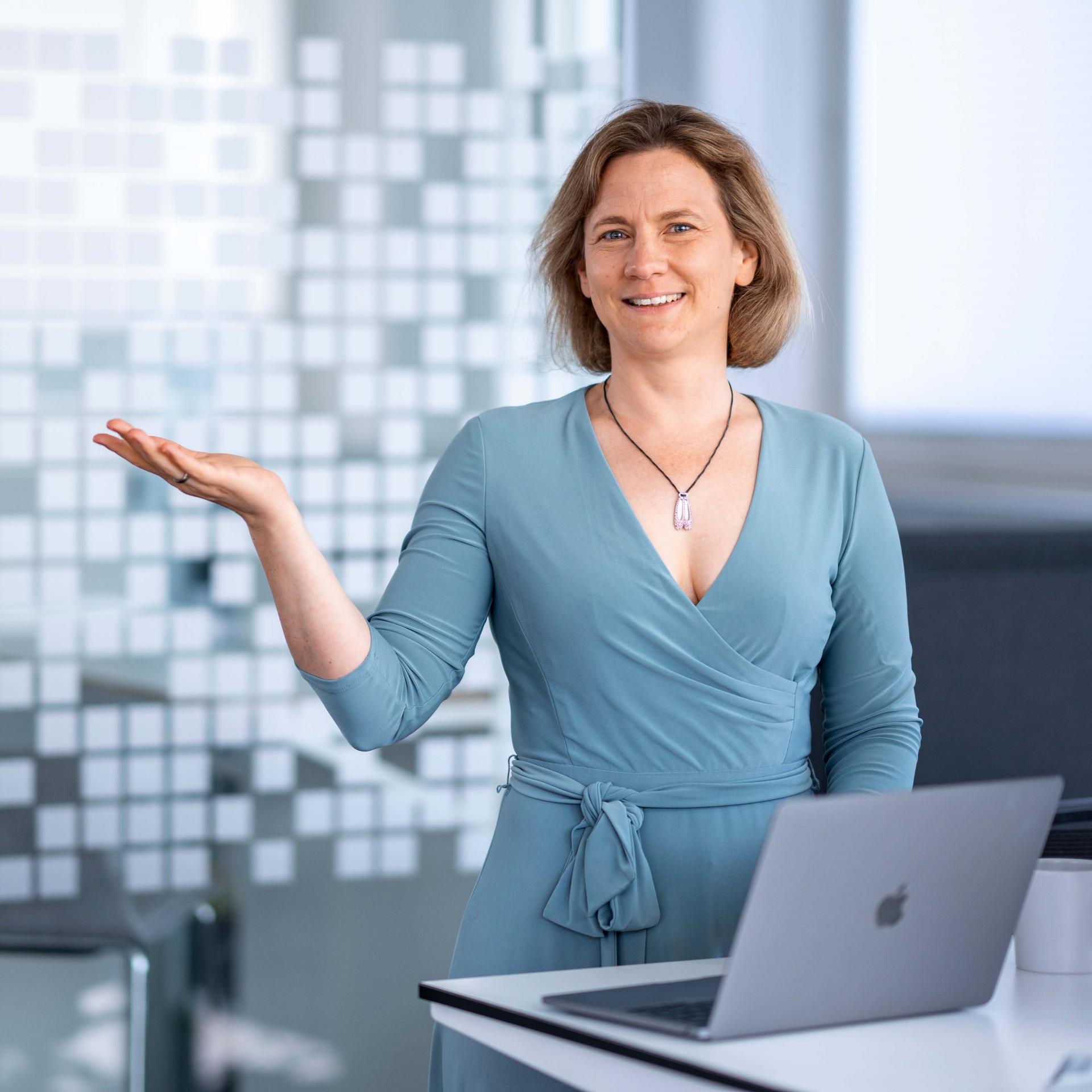 Lydia Nemec, Head of AI Accelerator bei ZEISS