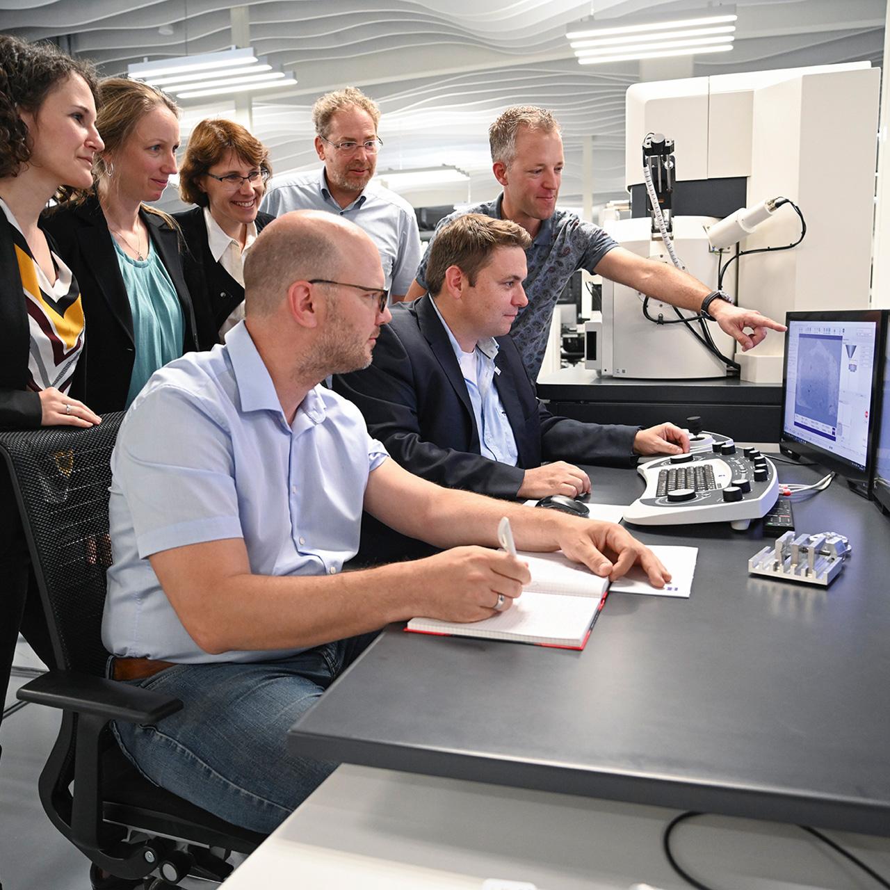 ZEISS INATECH microscopy team 