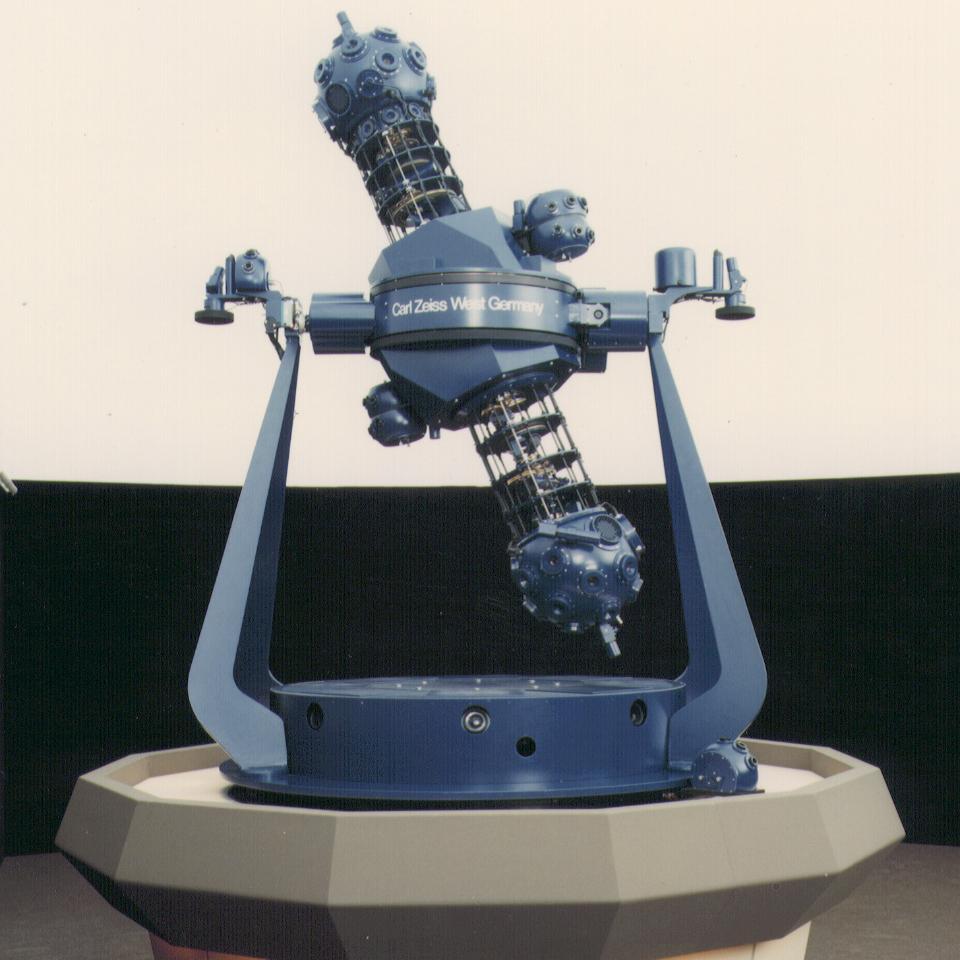 M1015