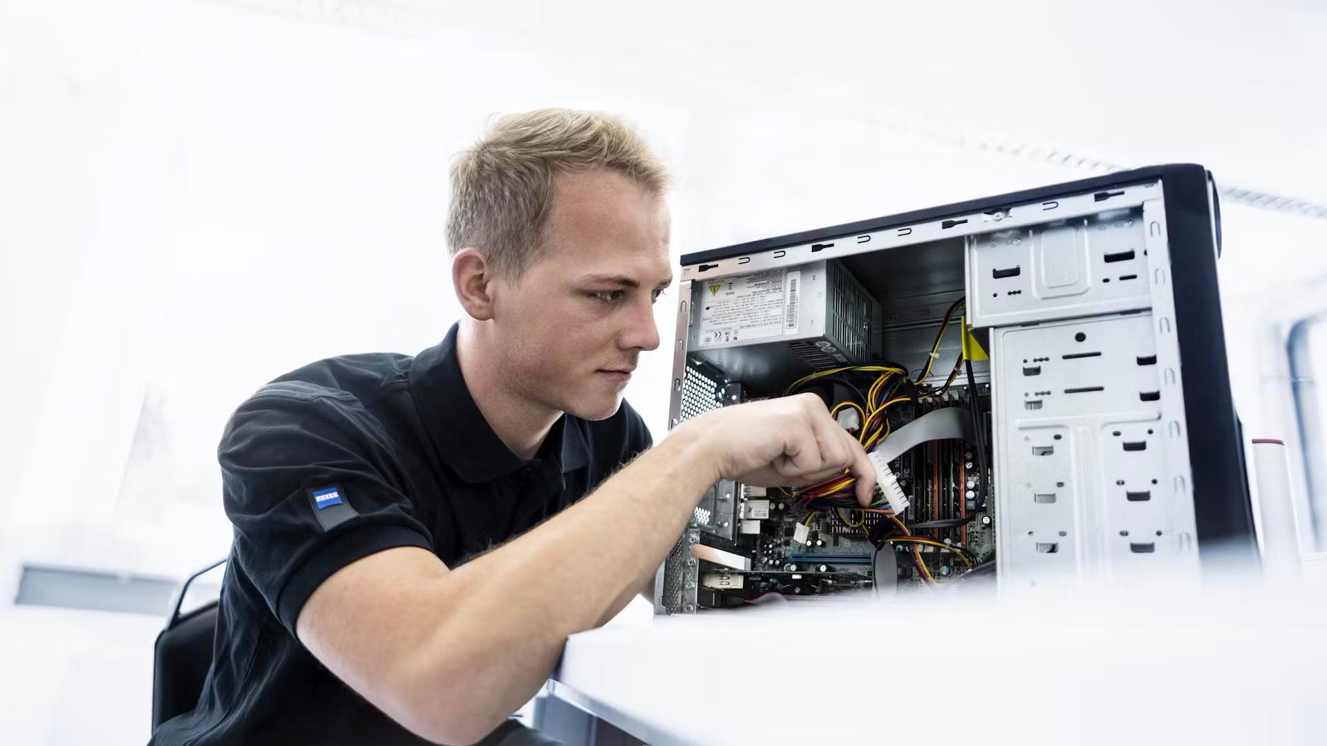 Studiengang Elektrotechnik und Informationstechnik (m/w/x)
