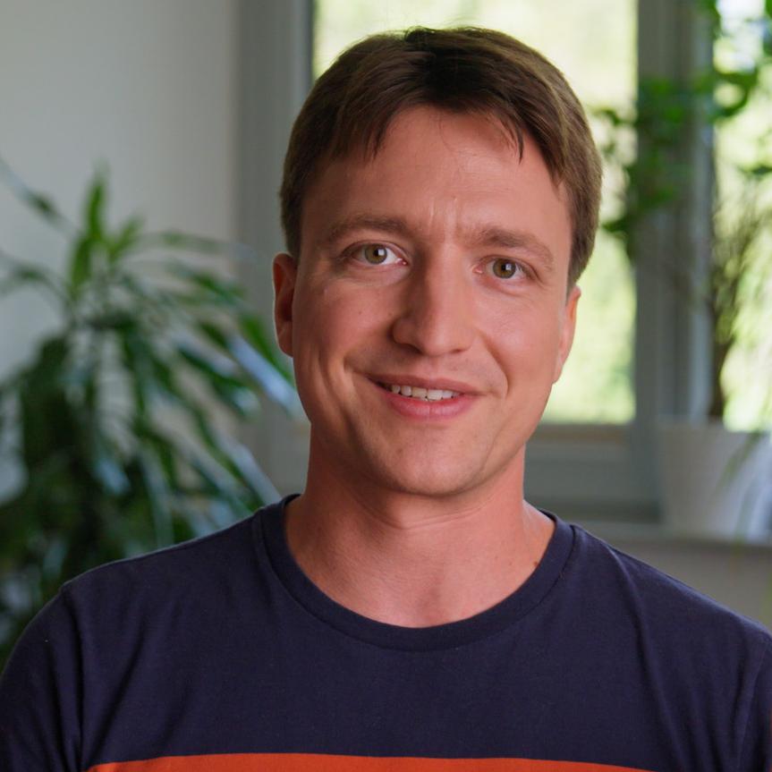 ZEISS Mitarbeiter Nikolai aus Jena im Portrait.