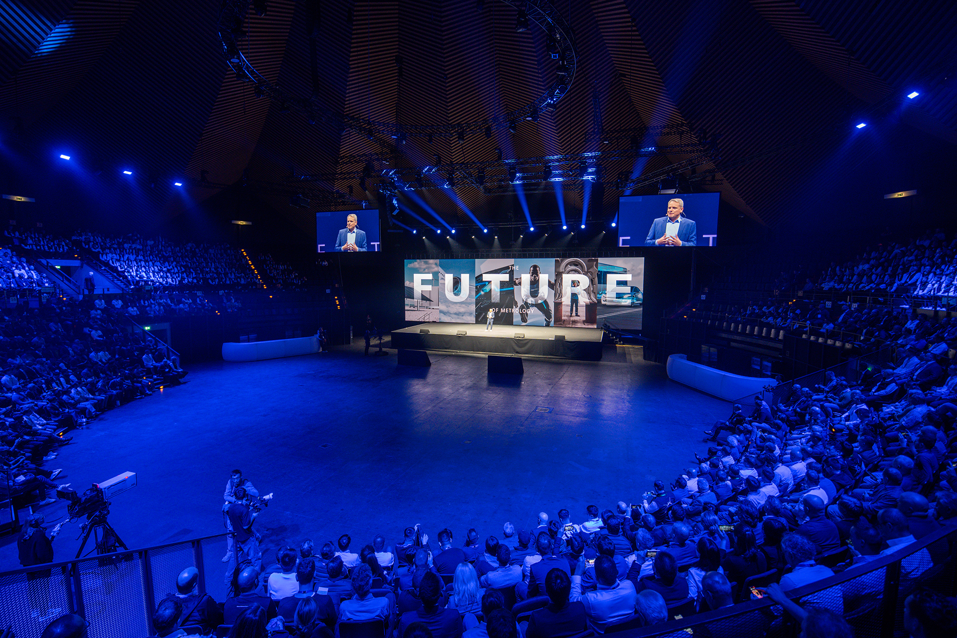 Opening ceremony in the Tempodrom at the ZEISS Quality Innovation Summit