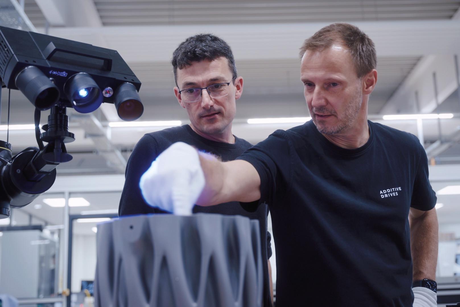 Industrial 3D scanning process in action