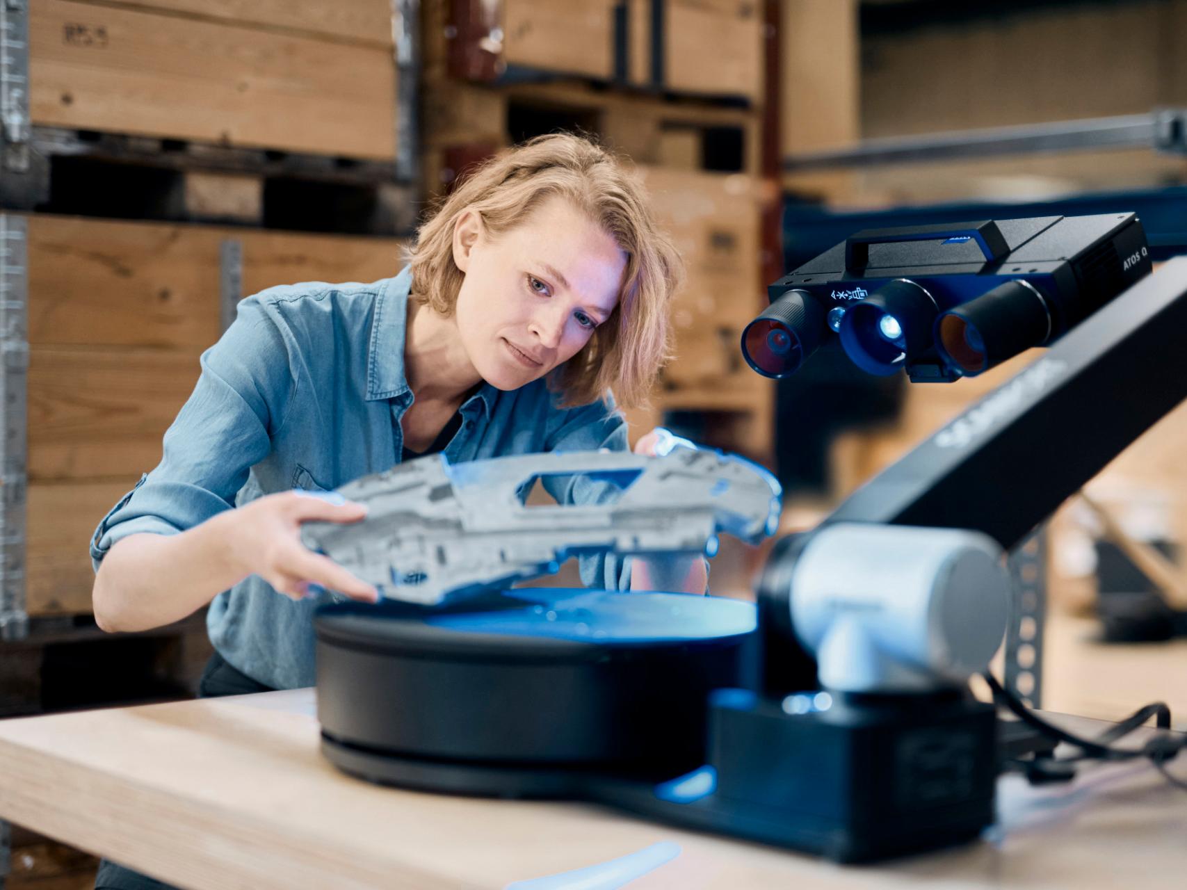 Industrial 3D scanning in warehouse setting