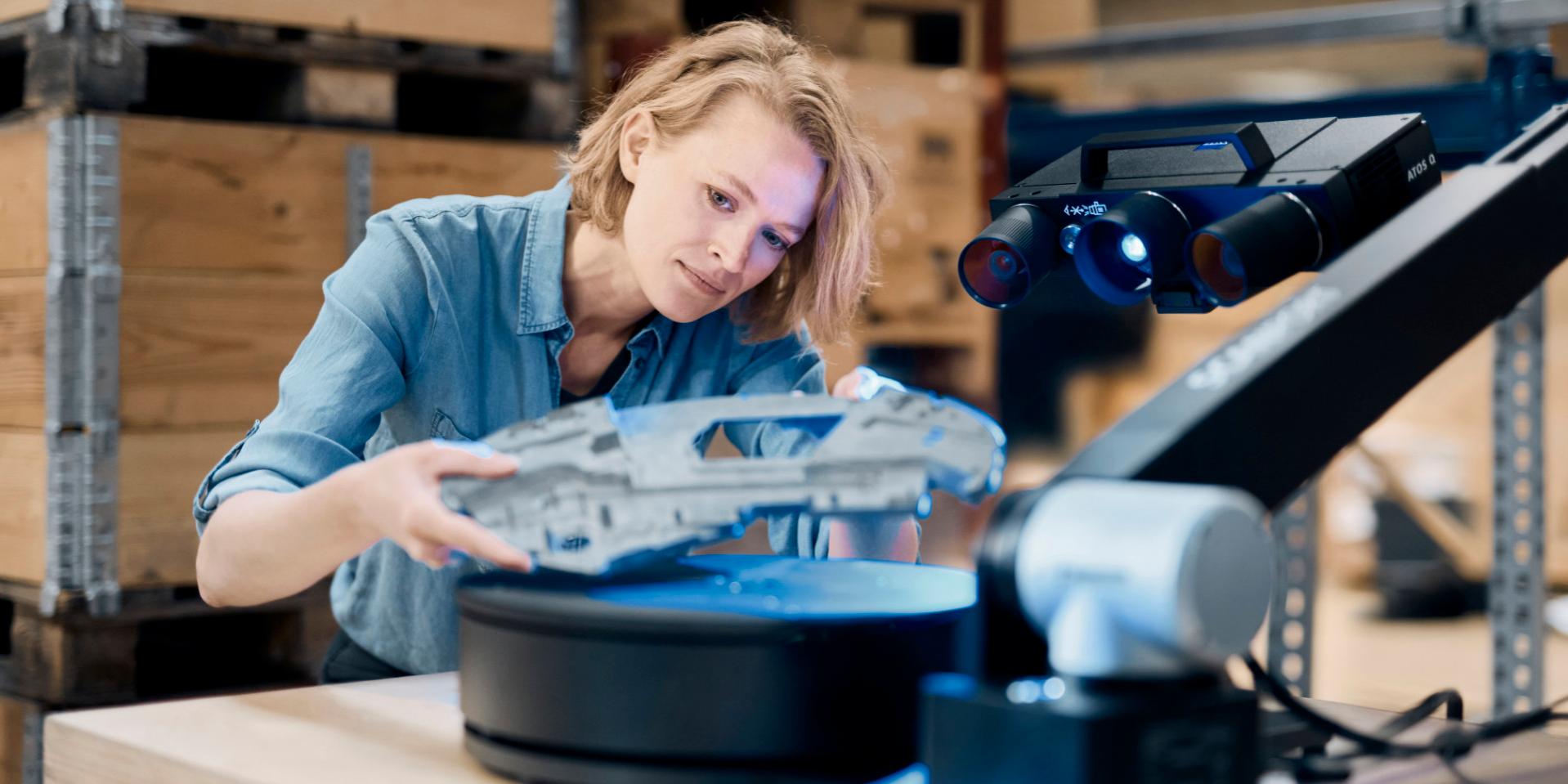 Industrial 3D scanning in warehouse setting