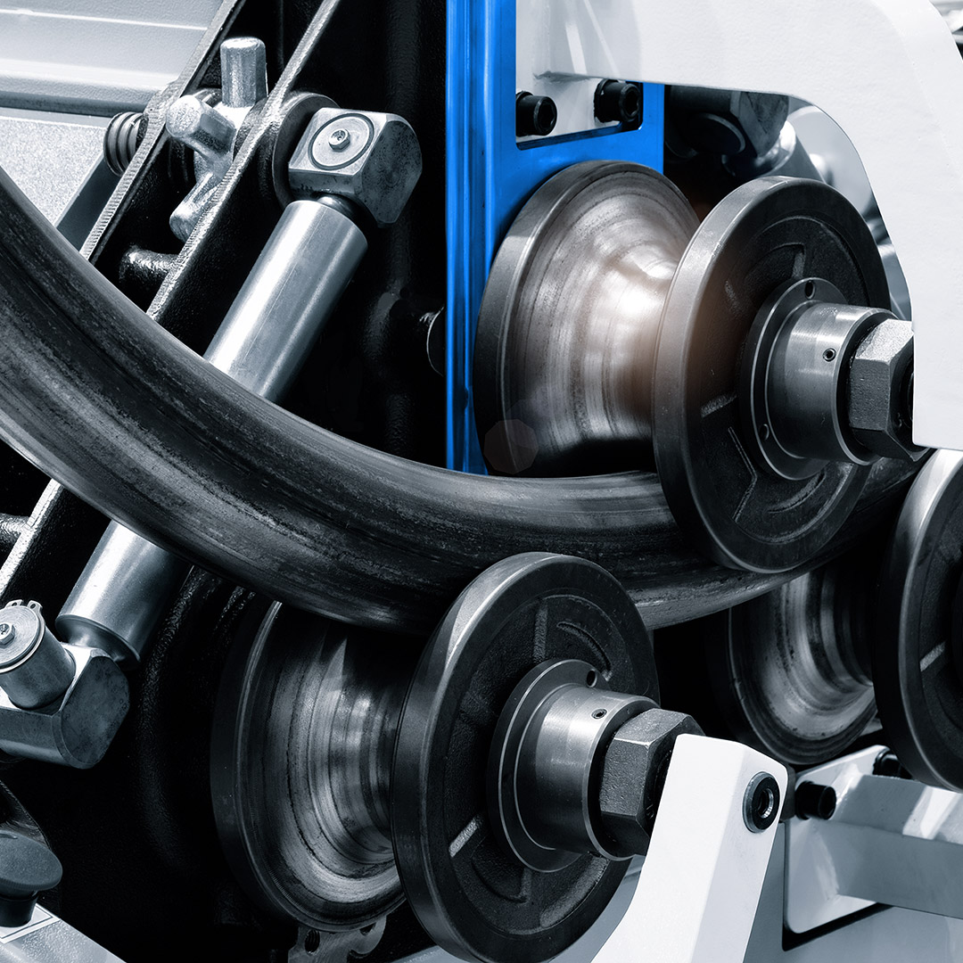 Setup and adjustment of tube bending machines
