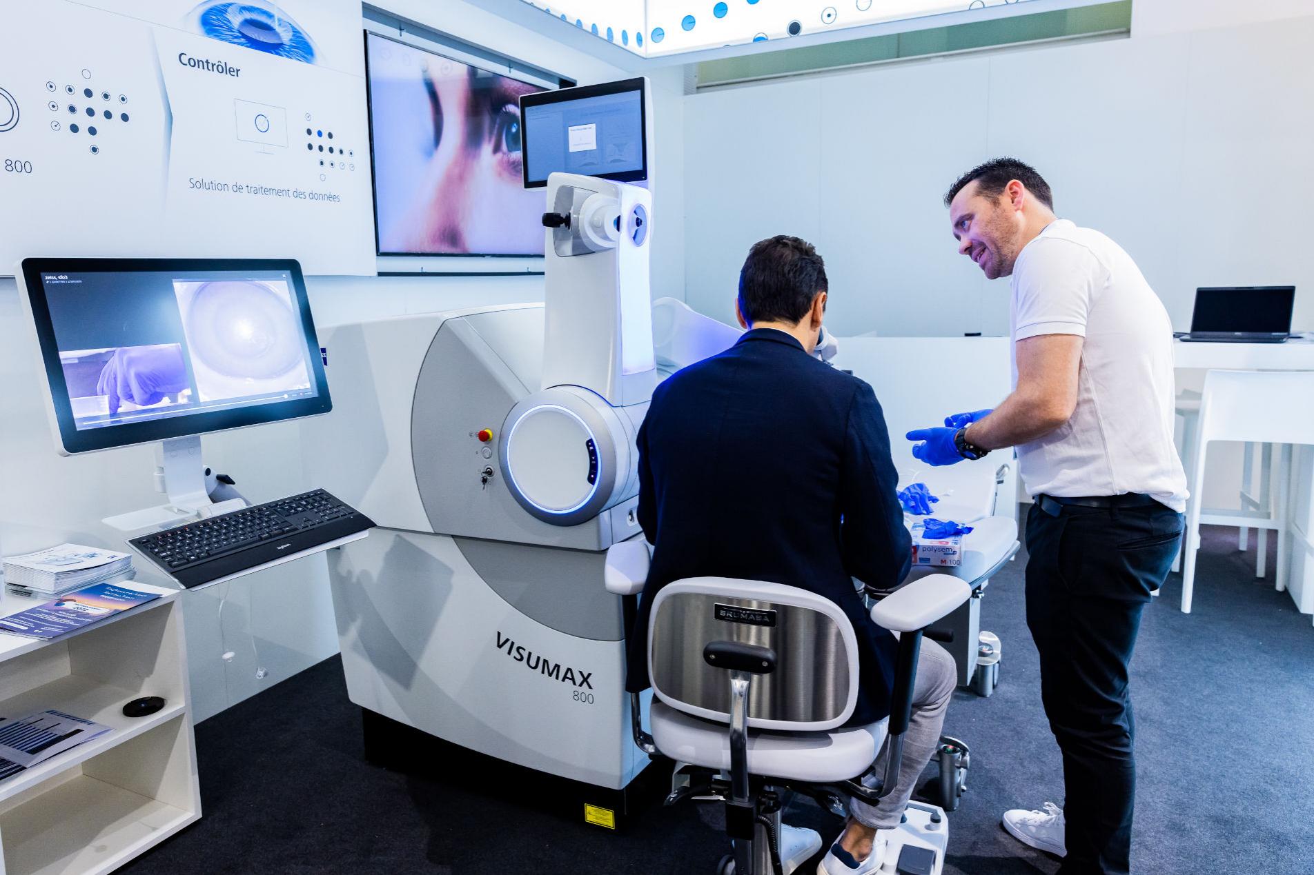 Hands-on demo sessions with VISUMAX 800