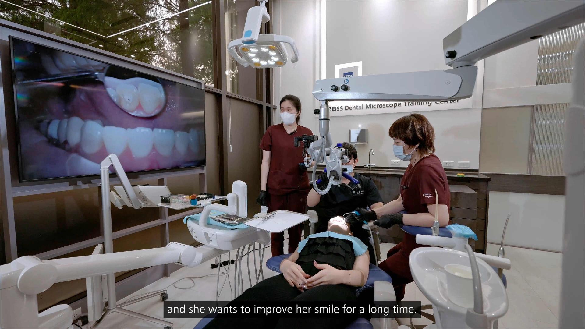 Integrating Dental Microscope and Digital Workflow for Advanced Esthetic Rehabilitation