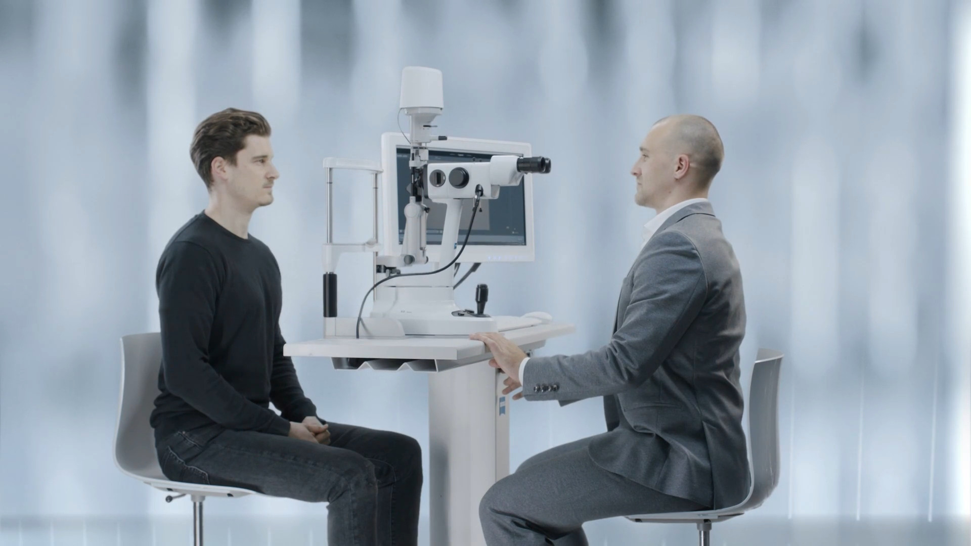 Cómo capturar imágenes y examinar estructuras externas del ojo