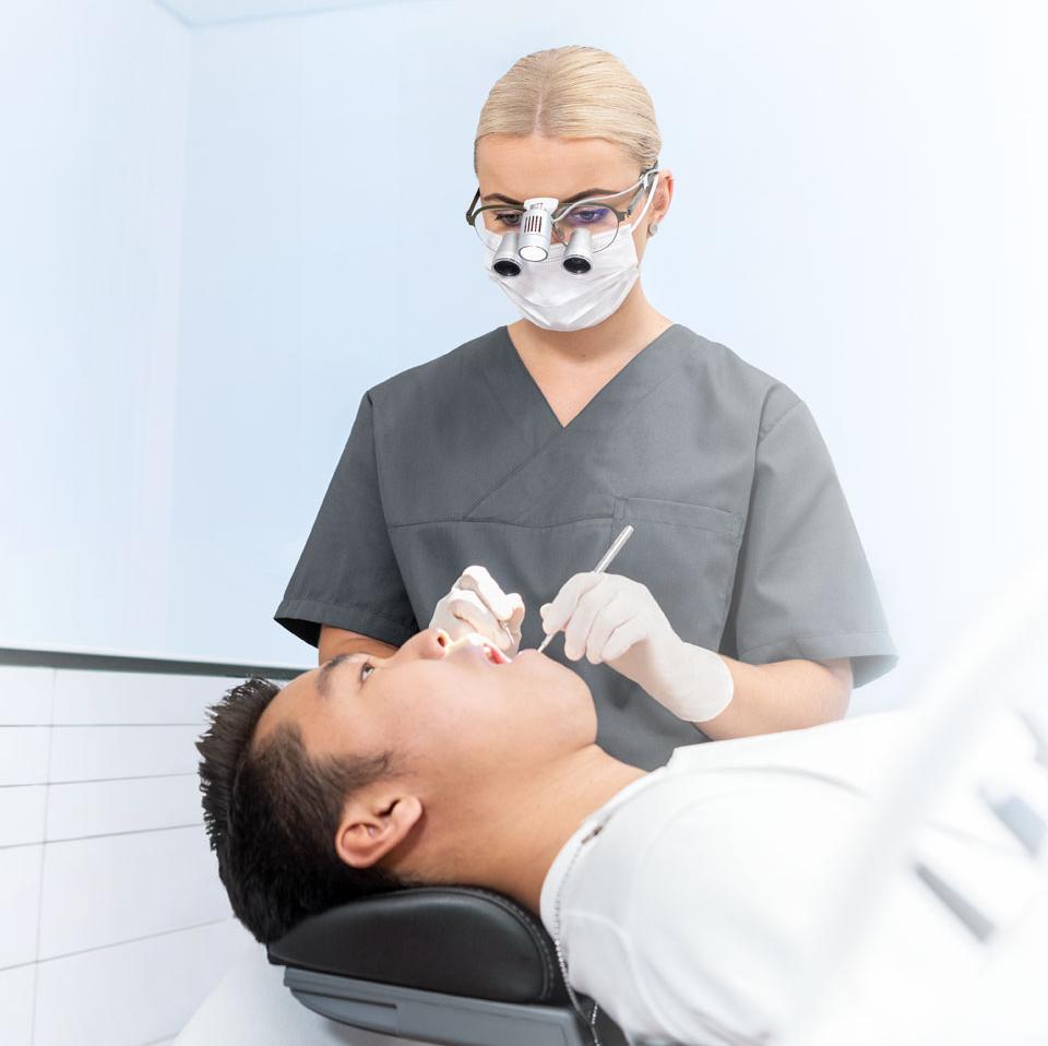 ZEISS EyeMag Medical Loupes