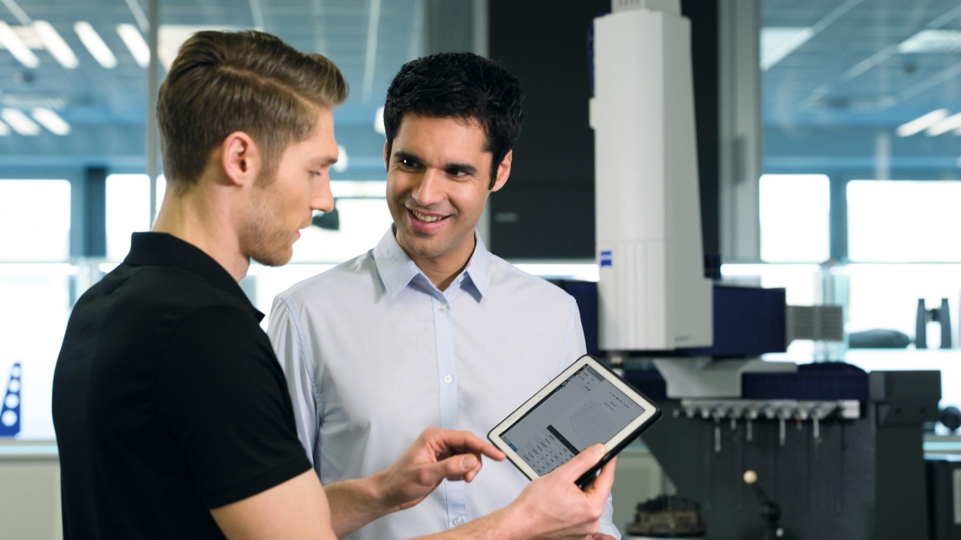The new digital solutions from ZEISS provide customer information in a manner that is quick, simple and easy to understand.