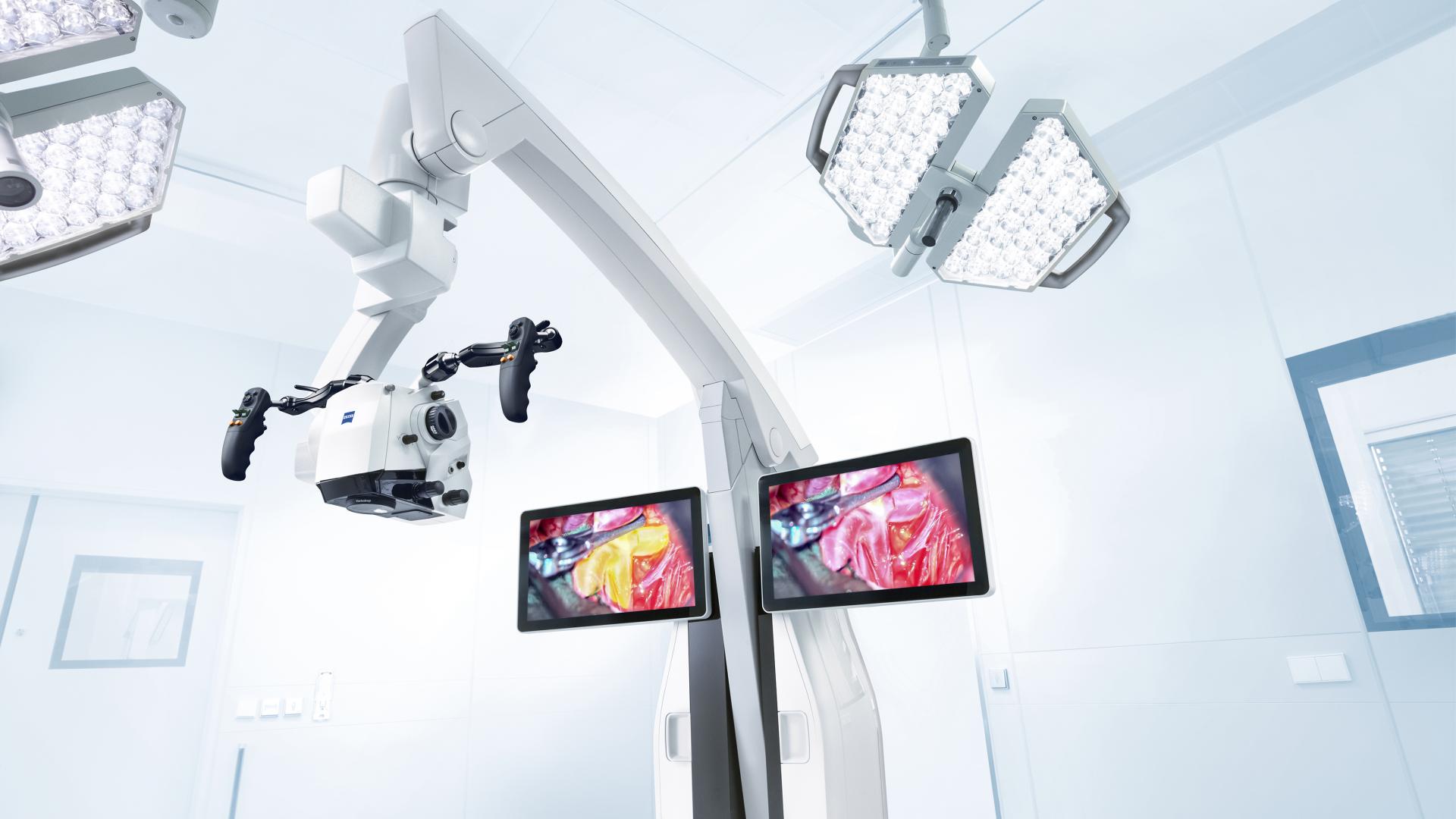 Das Robotische Visualisierungssystem KINEVO 900 von ZEISS