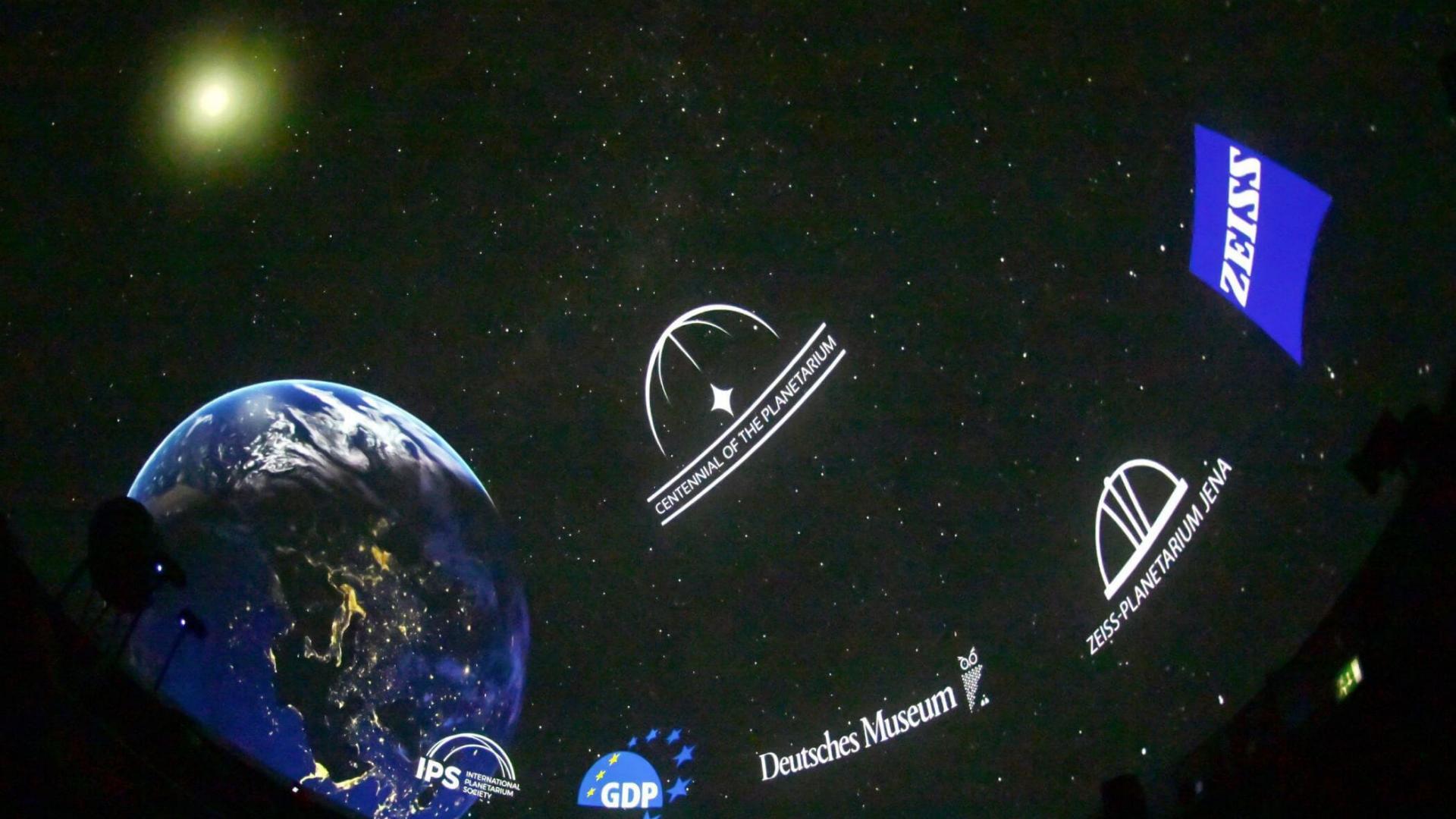 Dome image at the Zeiss Planetarium Jena.