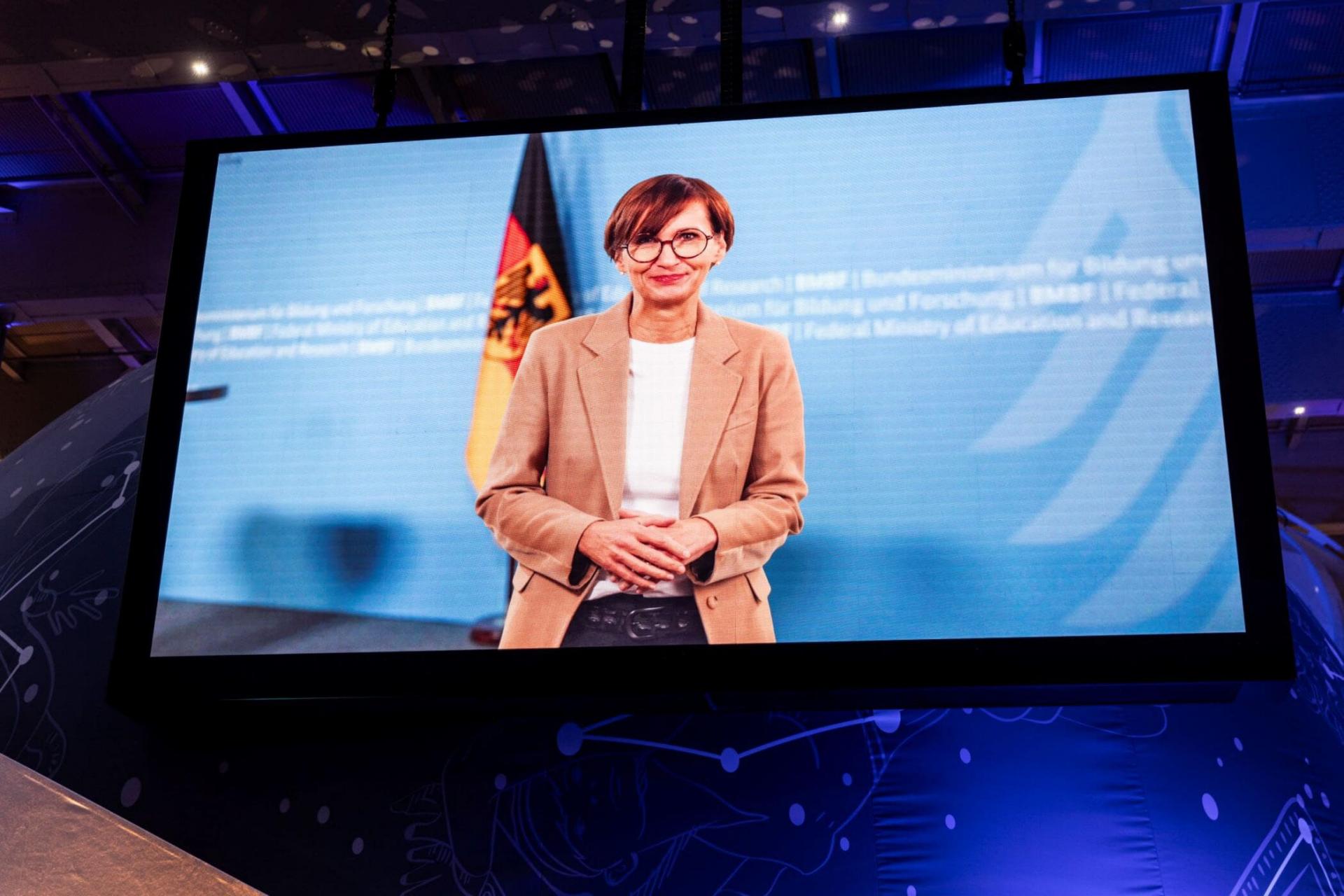 Video greetings of Bettina Stark-Watzinger, German Federal Minister for Education and Research.