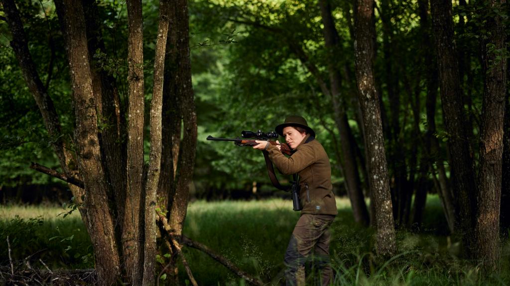 SIGHT 4mm フルジャージ　最上級裏起毛　ネックエントリー　セミドライ ZEISS V8 | The most versatile riflescope.