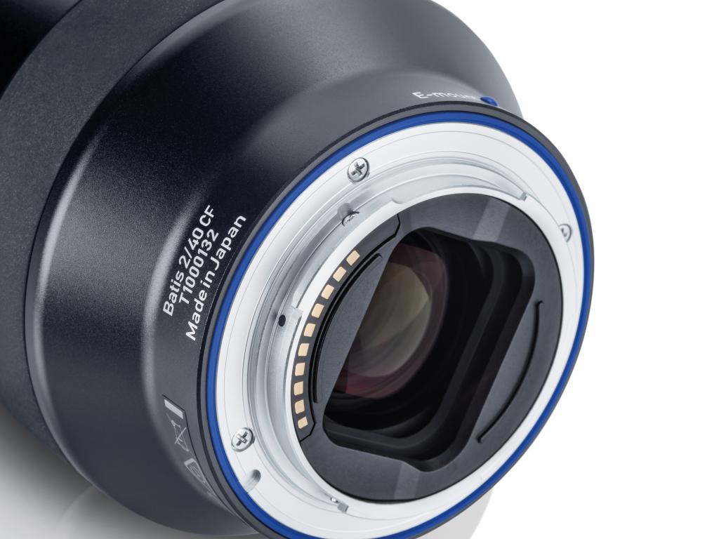 Zeiss batiss 135㎜　中古品 Amazon.com : ZEISS Batis 135mm f/2.8 Lens for Sony E Mount