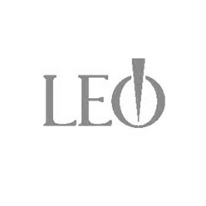 1995 – Gründung der LEO Electron Microscopy, einem 50/50-Joint-Venture von ZEISS und Leica.