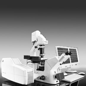 2005 - The LSM 5 LIVE, a light microscope, with which living cells can be examined 20 times faster and in a particularly gentle manner, enters series production in Jena and receives the R&D Award for its performance in real-time research.