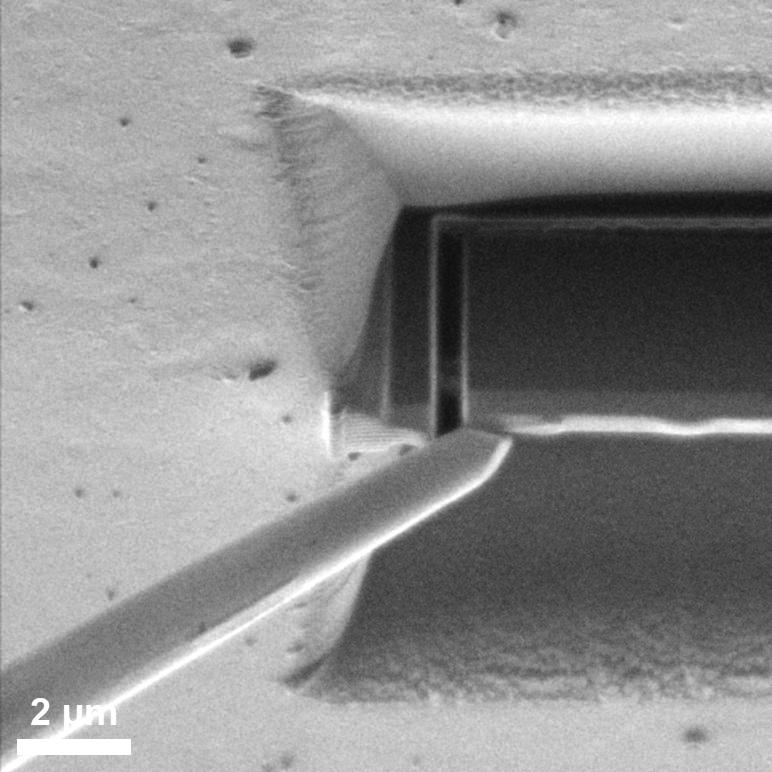 Application image of the ZEISS Crossbeam 550 Samplefab FIB-SEM