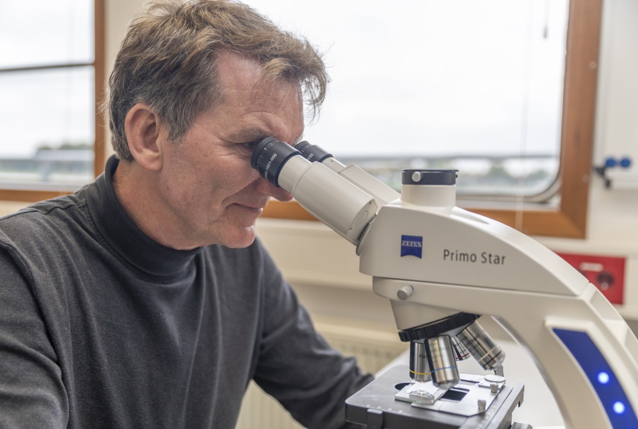 A Life for Protozoa: A Biologist and His Fascination for the Microcosm 