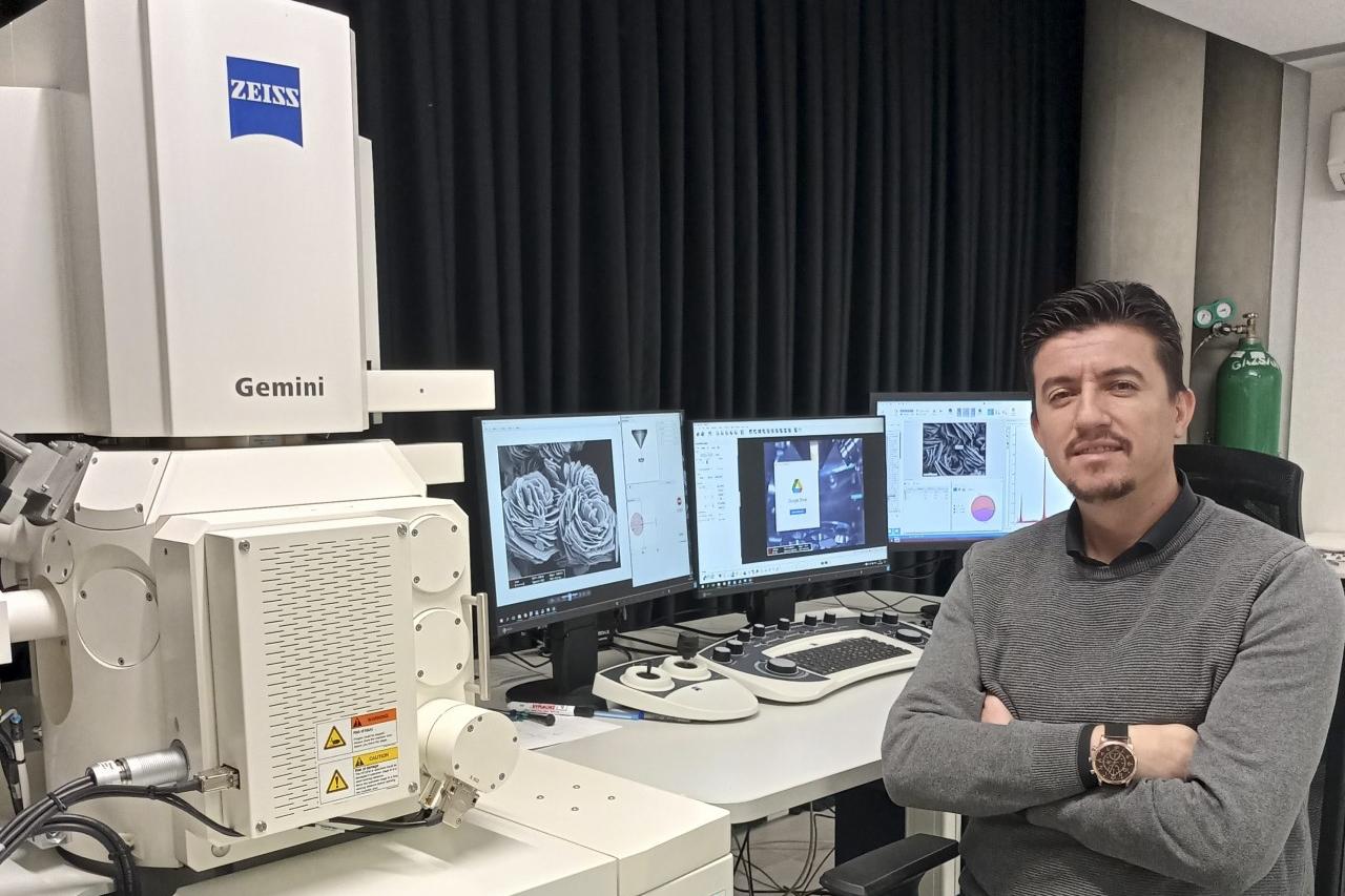 2022 ZEISS Microscopy Image Contest winner in Materials Science: Dr. Ümit Bayram of the Abdullah Gül University, Turkey