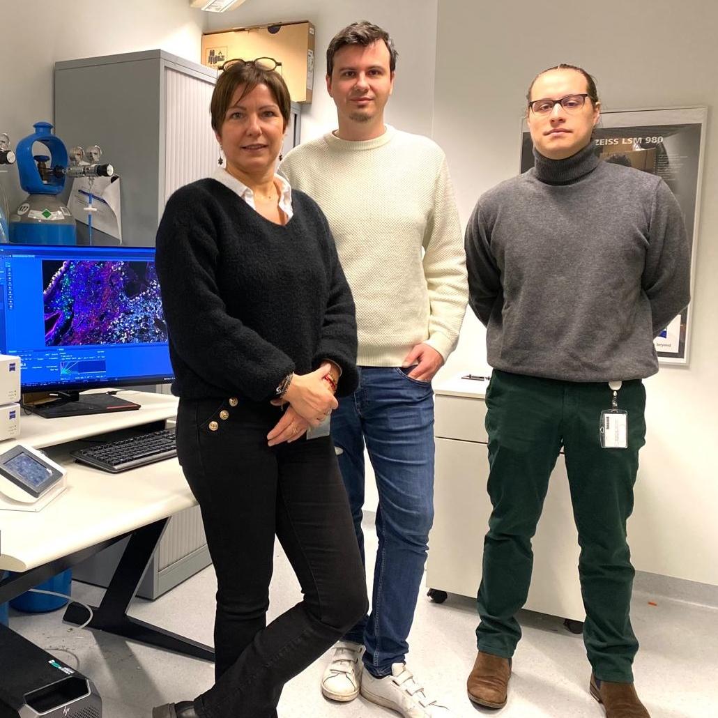 Dr. Sandra Ormese with Alexandrew Hego and Gaetan Lefevre with the ZEISS LSM 980 for spatial biology studies with spectral imaging.