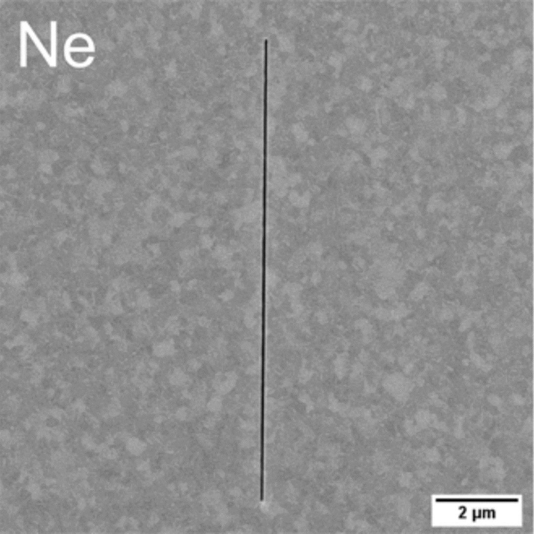Geometry of notch milled in a gold film with FIB Ne ion species