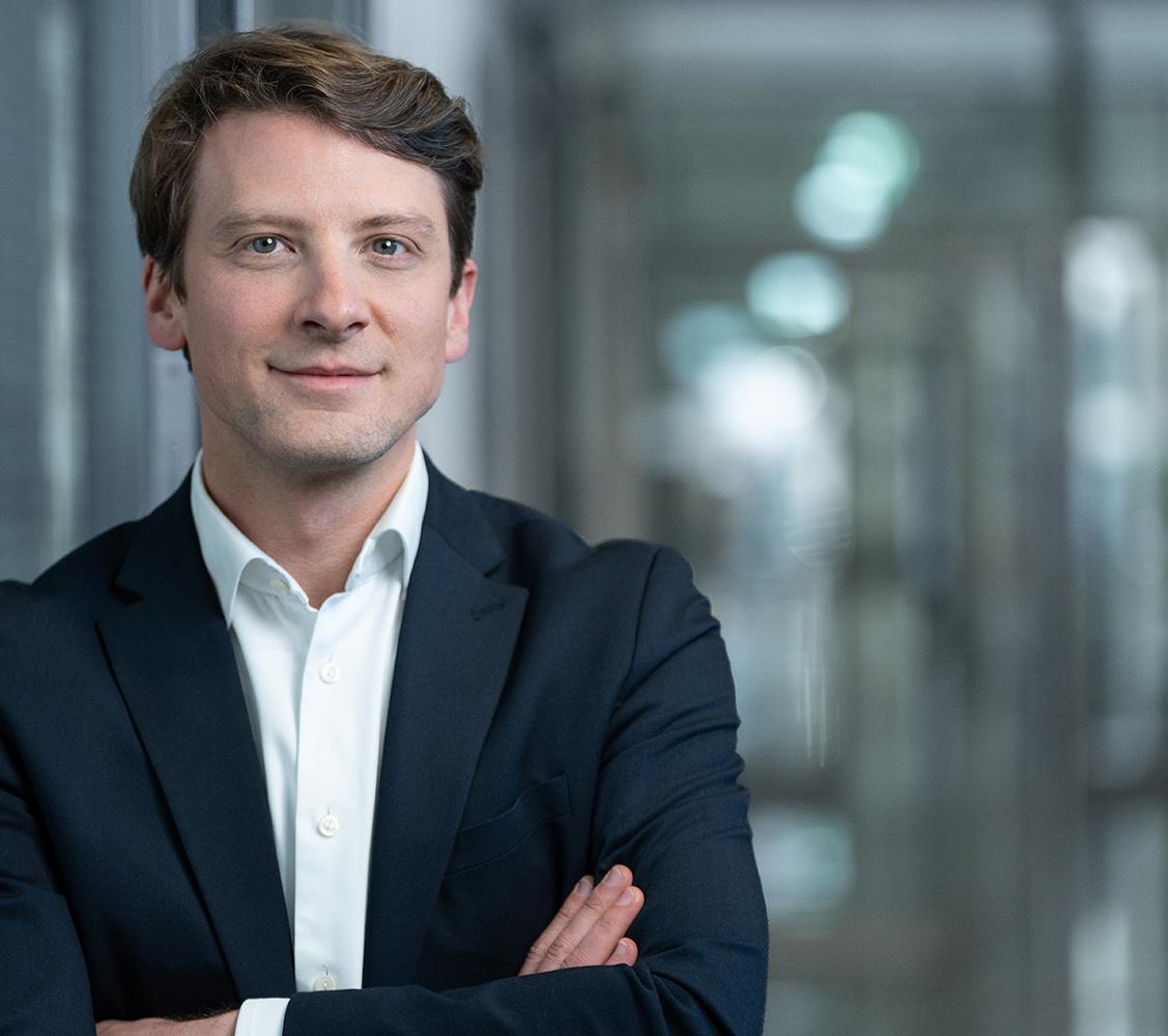 Portrait of Dr. Clemens Neuenhahn in his role as Head of ZEISS Semiconductor Mask Solutions
