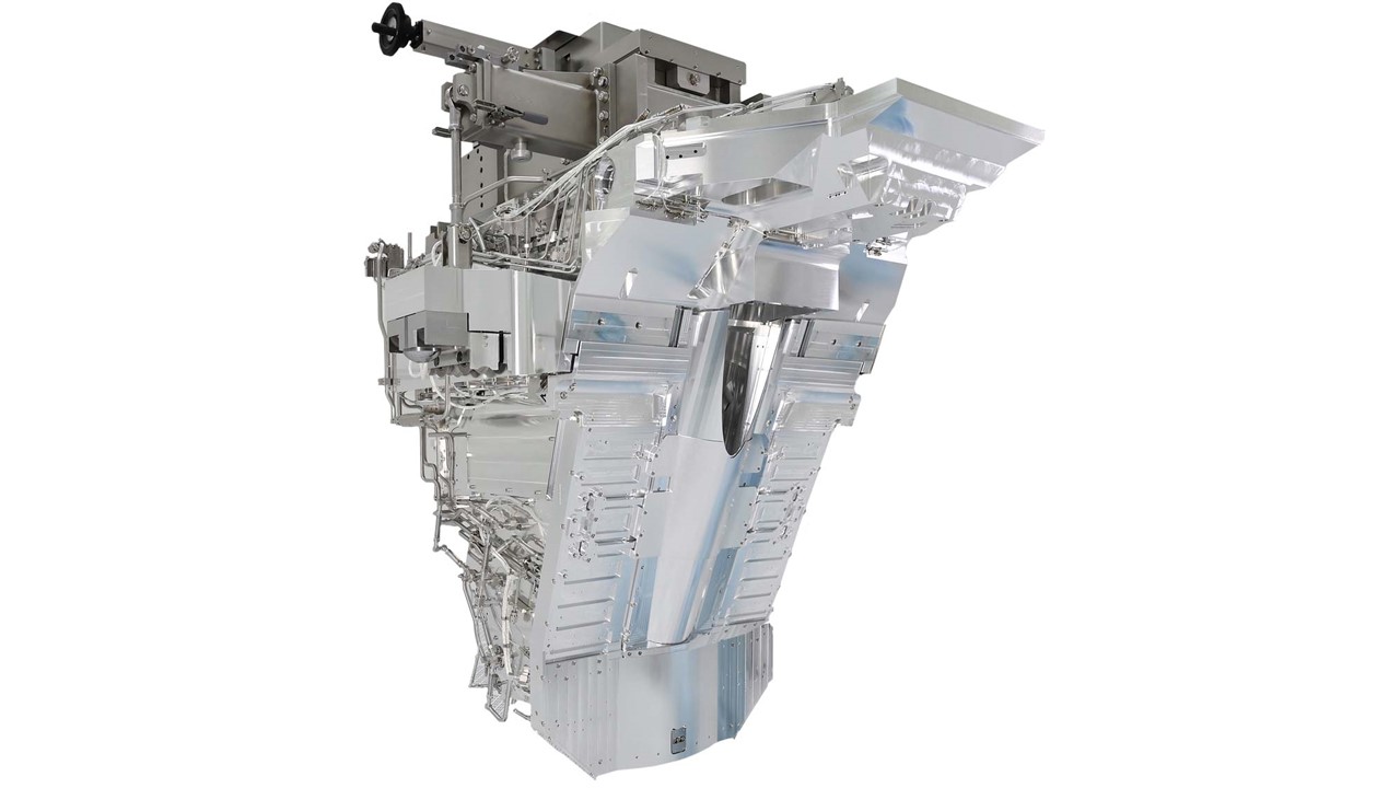 The SMT optical EUV system consists of an illumination system