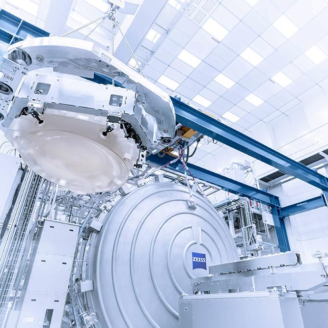 Ein EUV High-NA-Spiegel der ZEISS SMT
