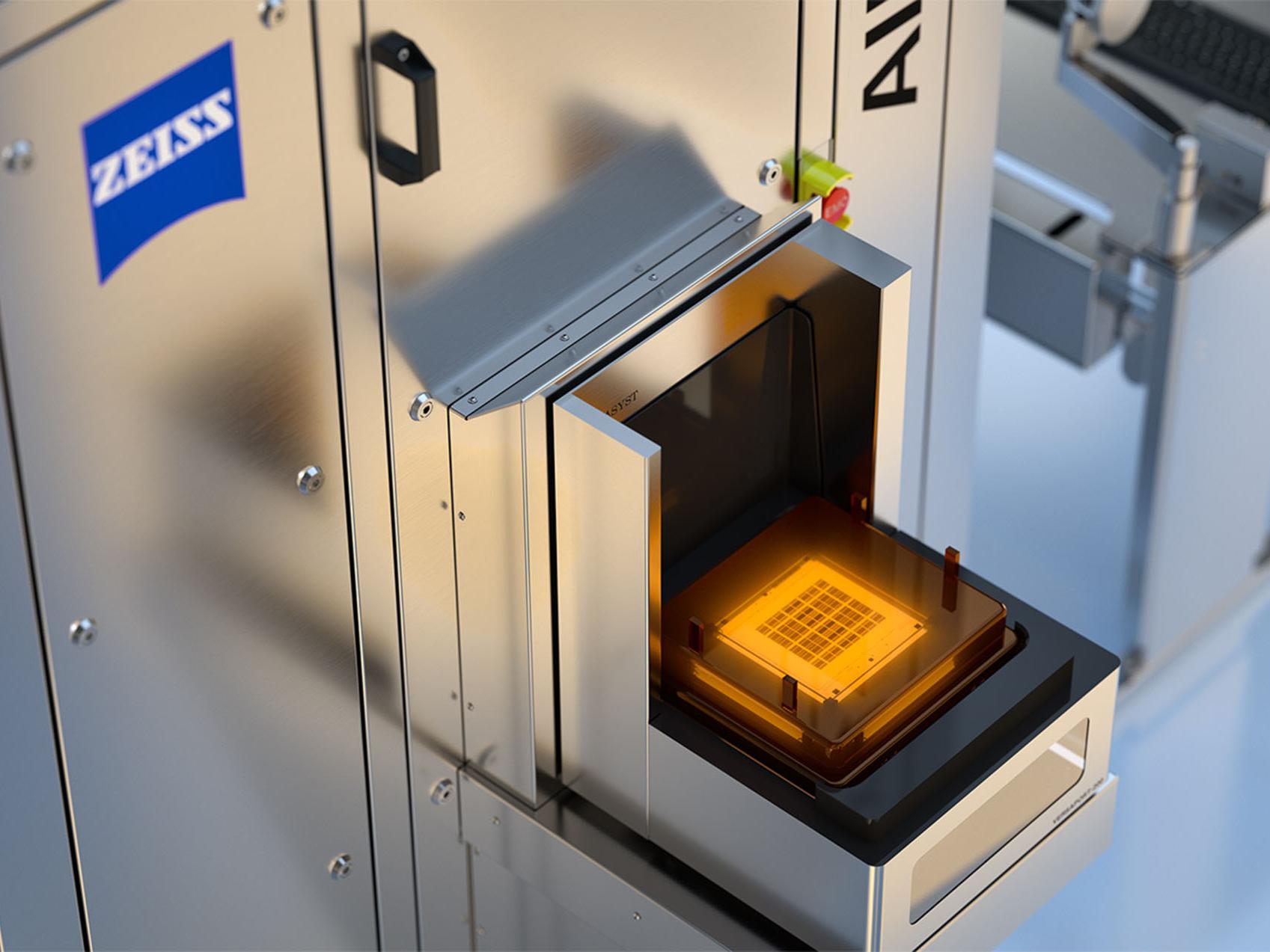 A photomask in an ZEISS AIMS machine