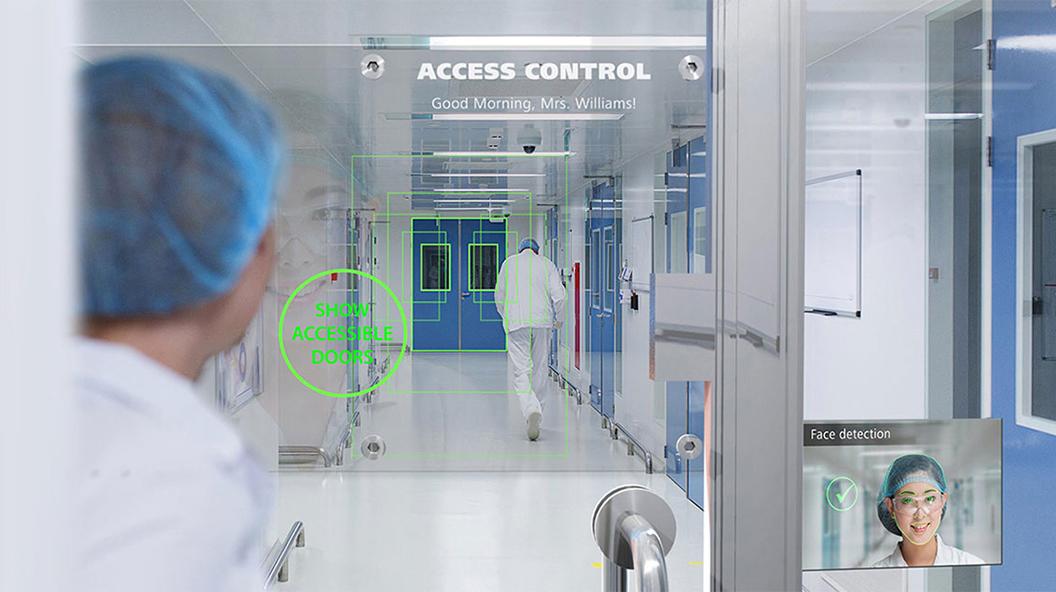 Customize access authorizations with multifunctional smart glass