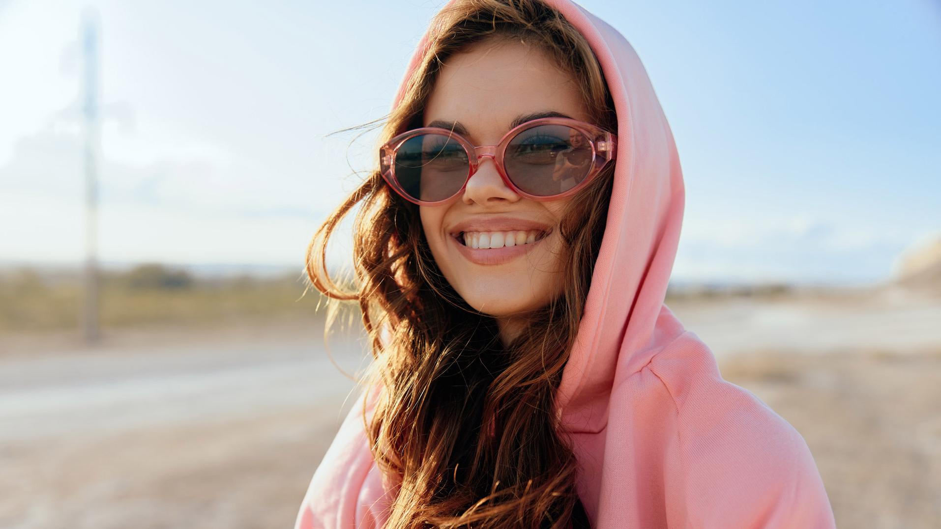 Photo of a woman with sunglasses