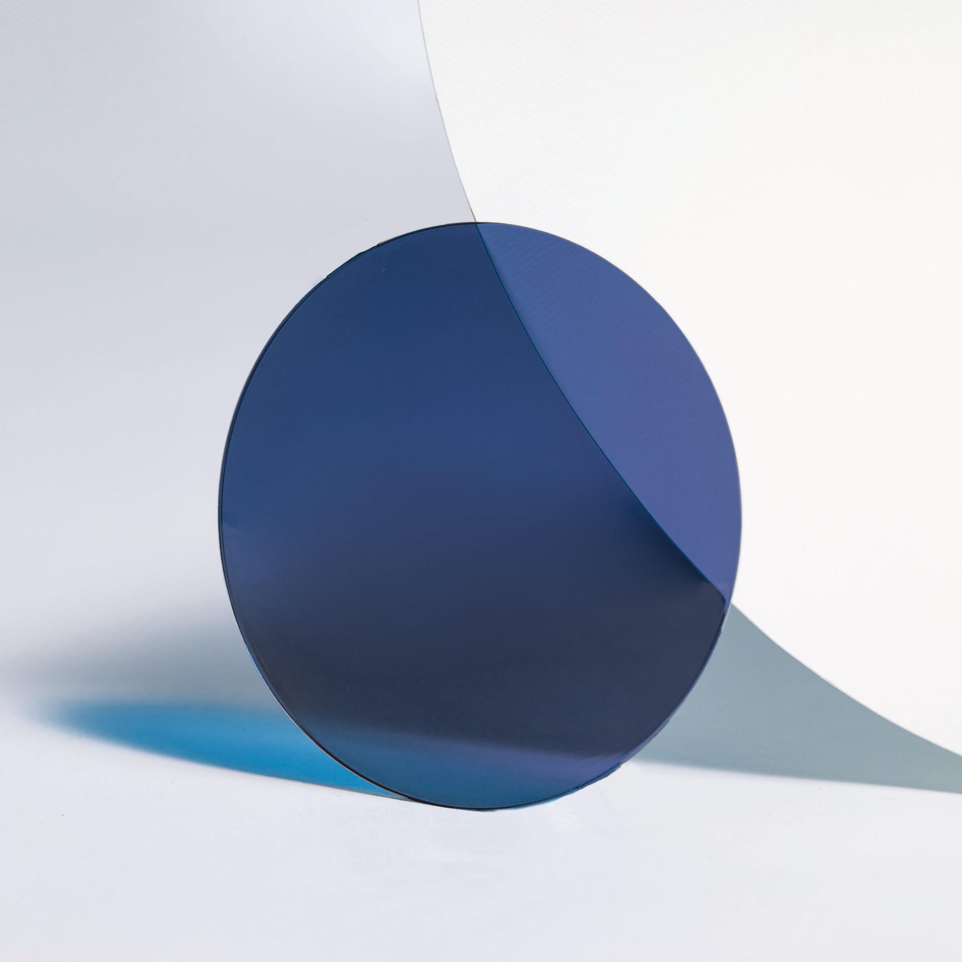 Image of polarised sun lenses