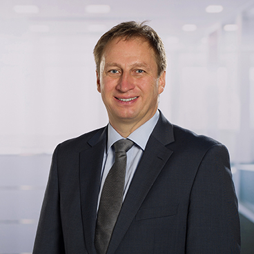 Dr. Siegfried Wahl, Director of the ZEISS Vision Science Lab