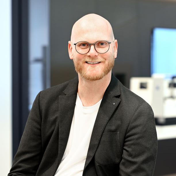  Jens Bernhard, refraction expert at ZEIS Vision Care